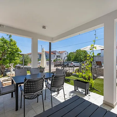 Holiday Home Vodice Ubytování v soukromí *