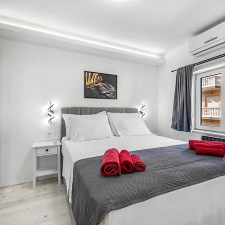 Ostanak kod kuće Holiday Home Vodice Vodice